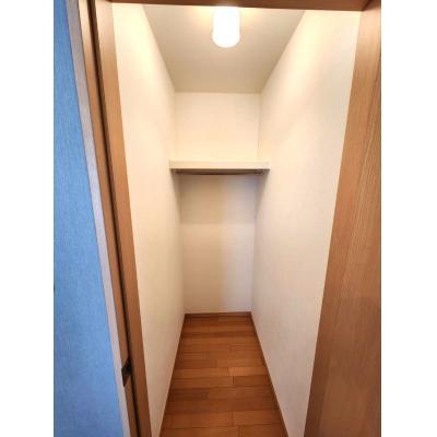 🔷🔹🔸🔶⭐駅徒歩5分の好立地⭐追炊、ウォシュレット⭐1Kタイプ⭐シャッター付で防犯、遮音性◎⭐【禁煙&Wi-Fi無料】⭐🔶🔸🔹🔷「K38」の物件地図