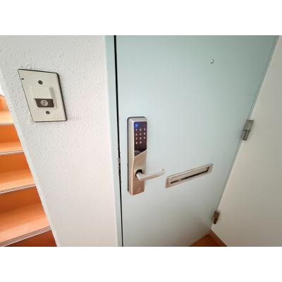 apartment 〒010-0921　秋田県秋田市大町４丁目3-18 大町ビル1F